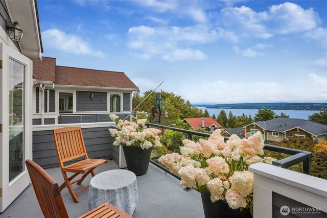 1515 37th Avenue, Seattle, WA 98122