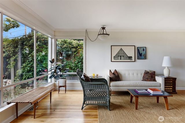 1515 37th Avenue, Seattle, WA 98122