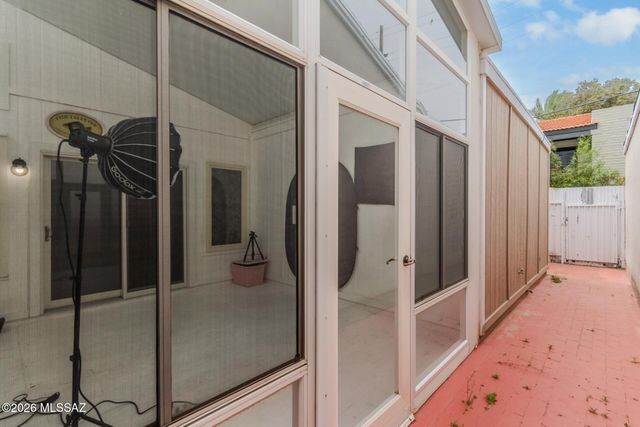 6337 N Willowbrook Drive, Tucson, AZ 85704