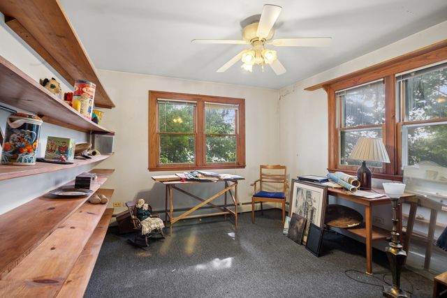 100 W Natoma Avenue, Addison, IL 60101