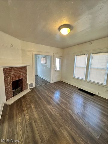 837 Wayside Road 2, Cleveland, OH 44110