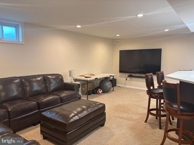 2802 GRAMERCY WAY, Mount Laurel, NJ 08054