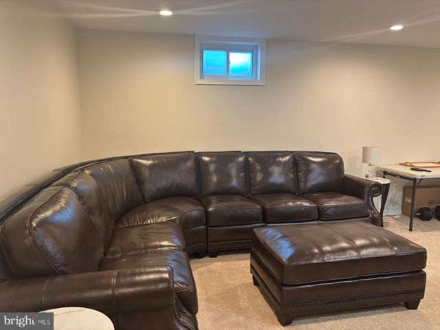 2802 GRAMERCY WAY, Mount Laurel, NJ 08054