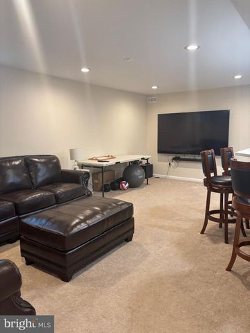 2802 GRAMERCY WAY, Mount Laurel, NJ 08054