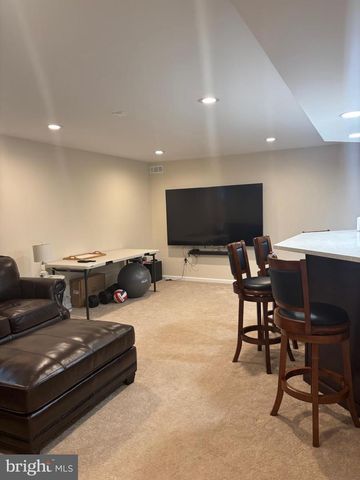 2802 GRAMERCY WAY, Mount Laurel, NJ 08054