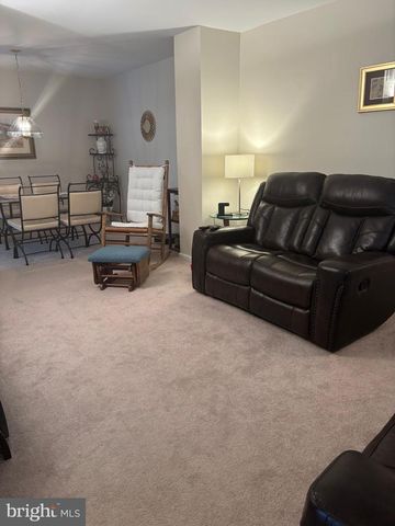 2802 GRAMERCY WAY, Mount Laurel, NJ 08054