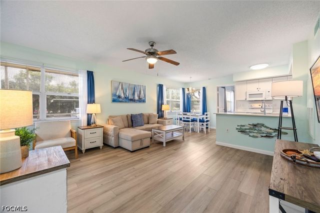 12591 Equestrian CIR 1207, Fort Myers, FL 33907