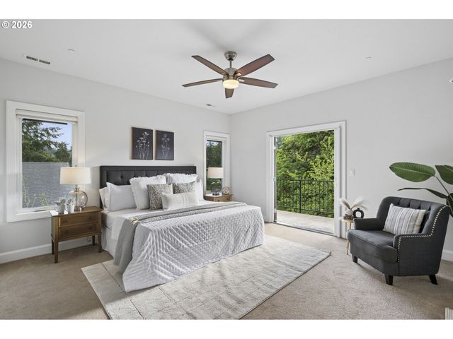 1295 EVAH Ln, West Linn, OR 97068