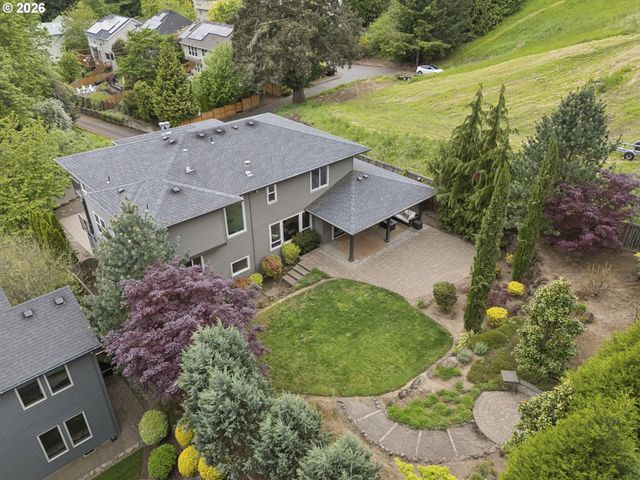 1295 EVAH Ln, West Linn, OR 97068