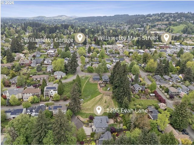 1295 EVAH Ln, West Linn, OR 97068