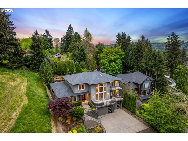 1295 EVAH Ln, West Linn, OR 97068