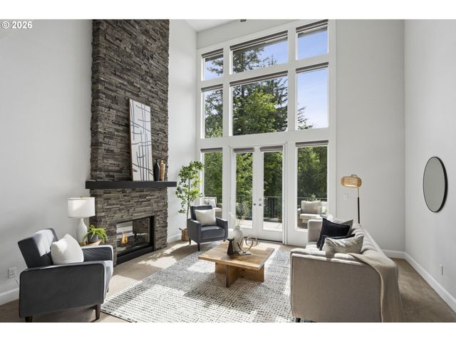 1295 EVAH Ln, West Linn, OR 97068