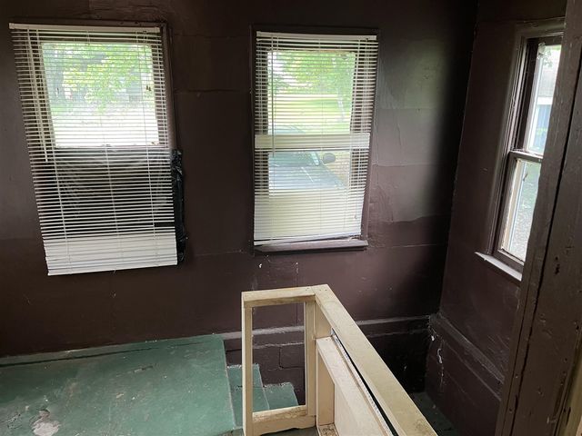 861 Paw Paw Avenue, Benton Harbor, MI 49022