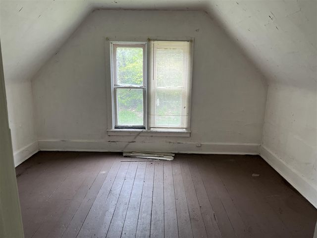 861 Paw Paw Avenue, Benton Harbor, MI 49022