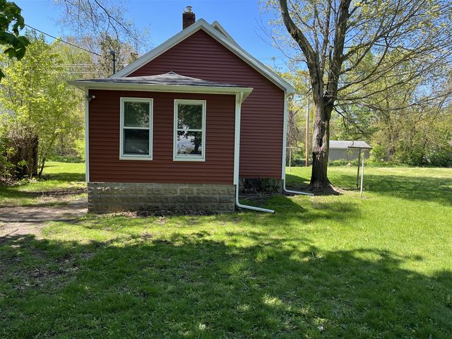 861 Paw Paw Avenue, Benton Harbor, MI 49022