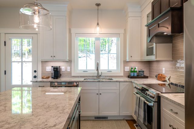 60 White Oaks Rd Unit 23, Laconia, NH 03246