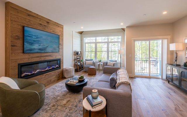60 White Oaks Rd Unit 23, Laconia, NH 03246