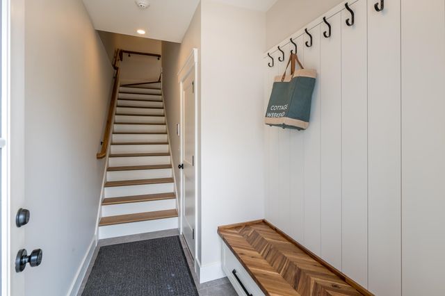 60 White Oaks Rd Unit 23, Laconia, NH 03246