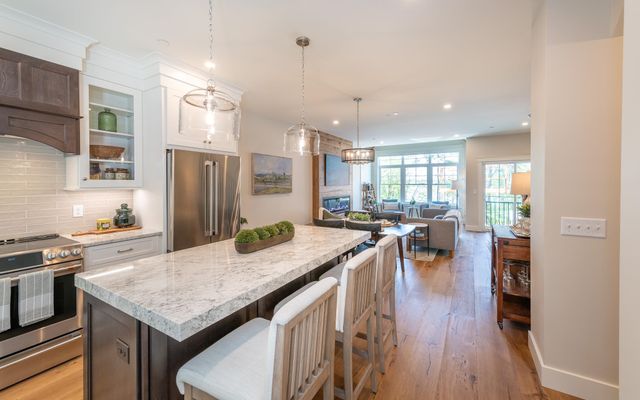 60 White Oaks Rd Unit 23, Laconia, NH 03246
