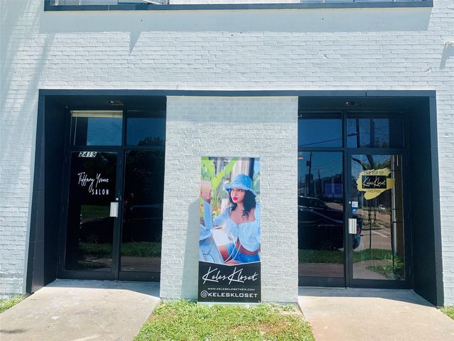 2423 Emancipation Avenue 2, Houston, TX 77004