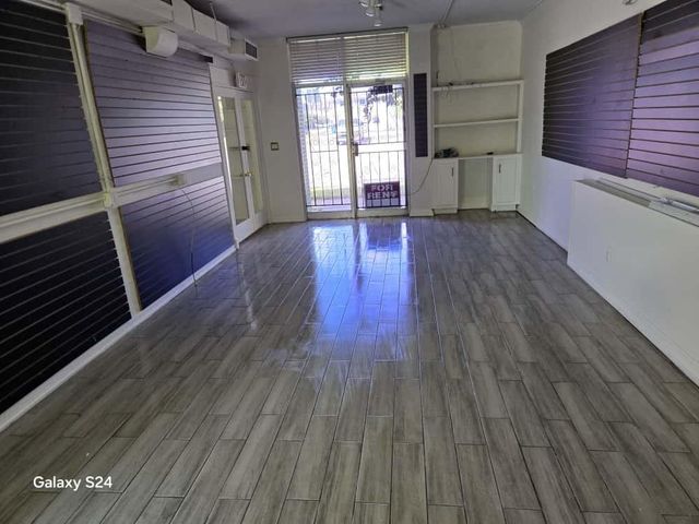 2423 Emancipation Avenue 2, Houston, TX 77004