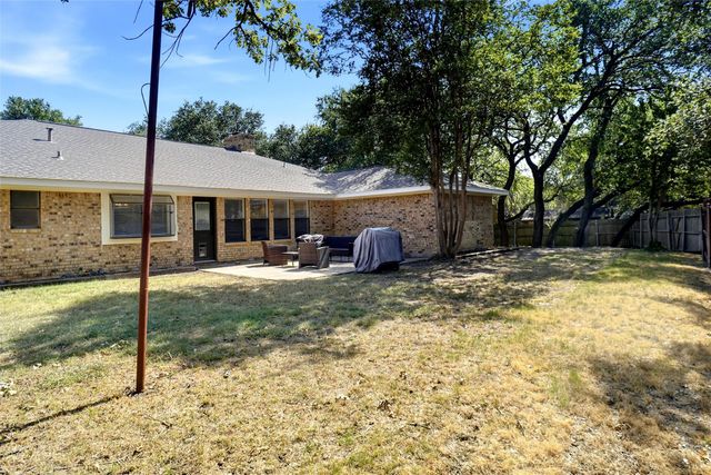 7800 Skylake Drive, Fort Worth, TX 76179