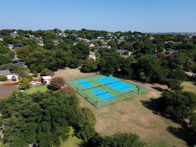 7800 Skylake Drive, Fort Worth, TX 76179