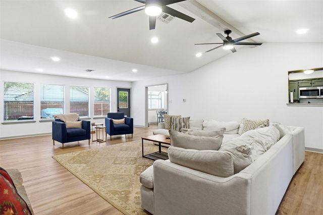 7800 Skylake Drive, Fort Worth, TX 76179