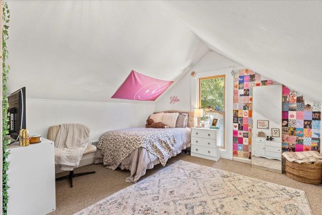 503A Wilkes ST, Smithville, TX 78957