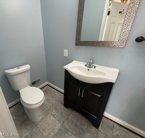 1139 Roslyn Avenue, Akron, OH 44320