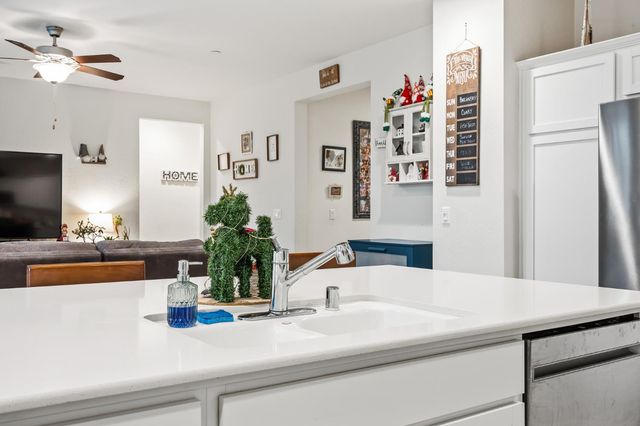 3037 Traverse Lane, Clovis, CA 93619