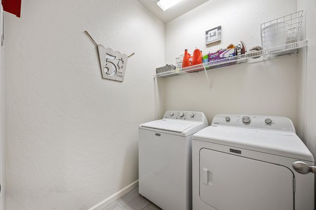 3037 Traverse Lane, Clovis, CA 93619