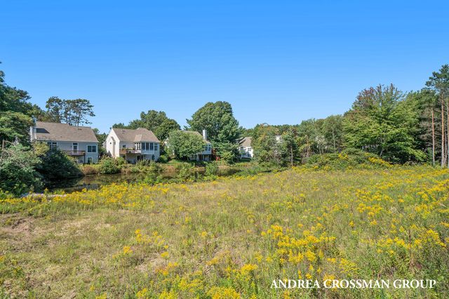 18154 Newgate Lane 14, Spring Lake, MI 49456