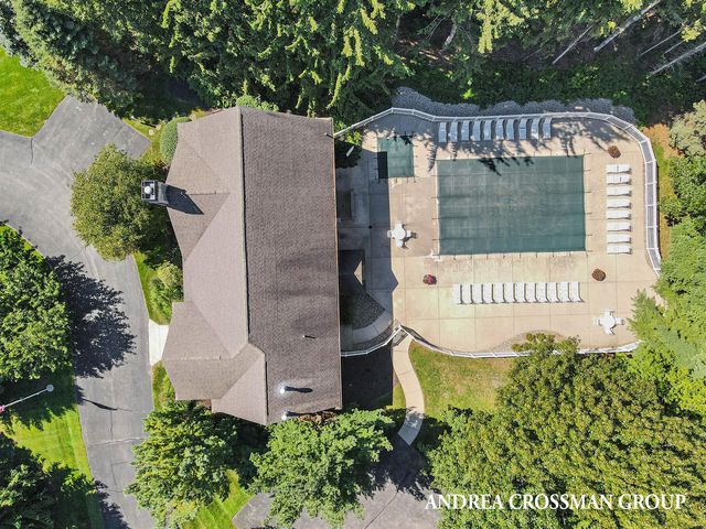 18154 Newgate Lane 14, Spring Lake, MI 49456