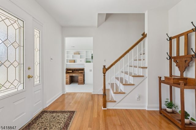 3 Stagecoach Way, Hillsborough Twp., NJ 08844