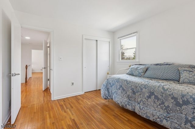 3 Stagecoach Way, Hillsborough Twp., NJ 08844