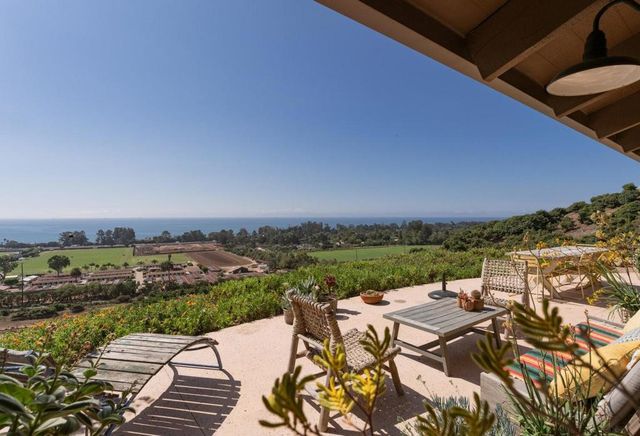 3330 Foothill Road, Carpinteria, CA 93013