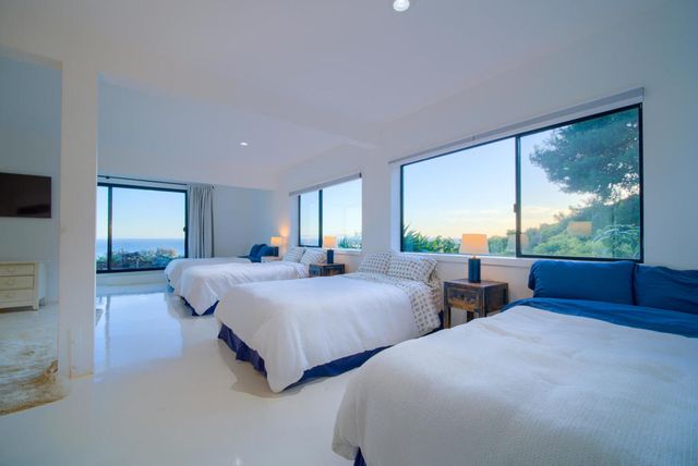 3330 Foothill Road, Carpinteria, CA 93013