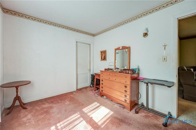 2079 Arkansas Street, Oregon, OH 43616