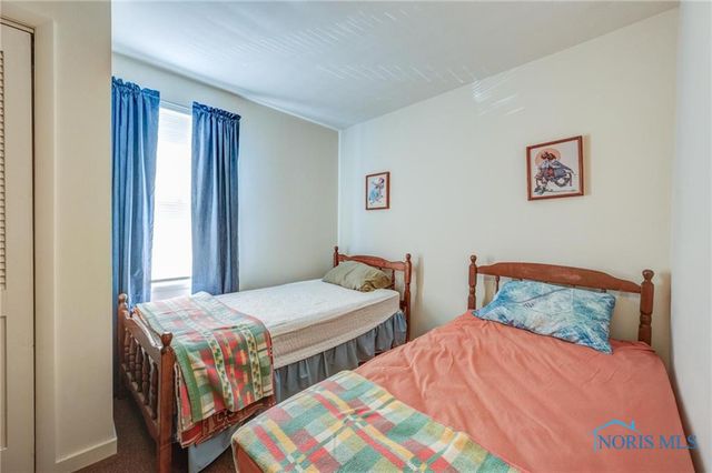 2079 Arkansas Street, Oregon, OH 43616