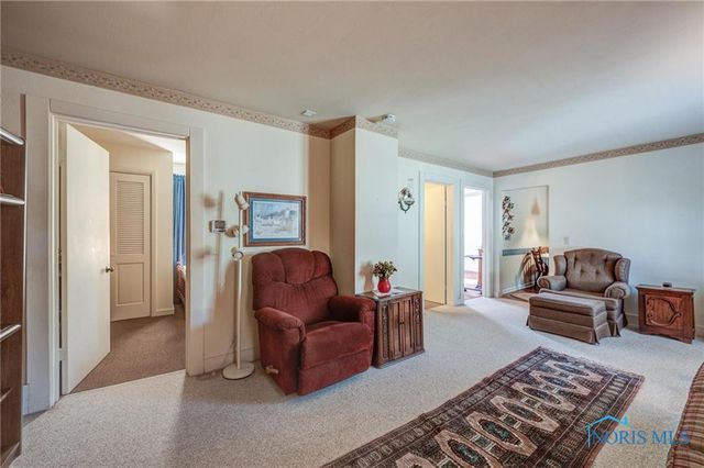 2079 Arkansas Street, Oregon, OH 43616