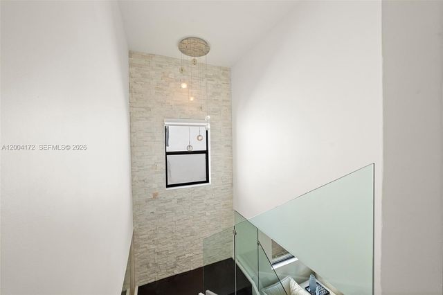 9890 NW 86th Terrace, Doral, FL 33178