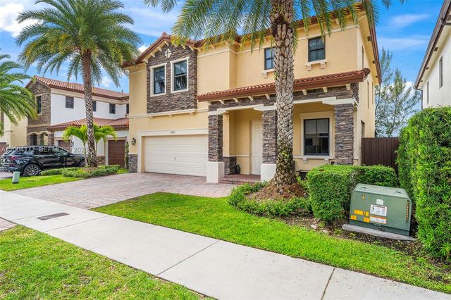 9890 NW 86th Terrace, Doral, FL 33178