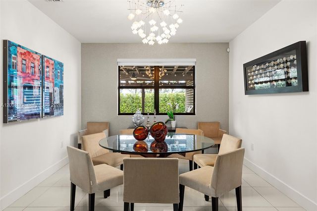 9890 NW 86th Terrace, Doral, FL 33178