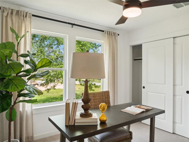 931 Tarkington Timbers Drive, Cleveland, TX 77327