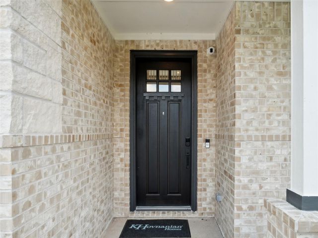 931 Tarkington Timbers Drive, Cleveland, TX 77327