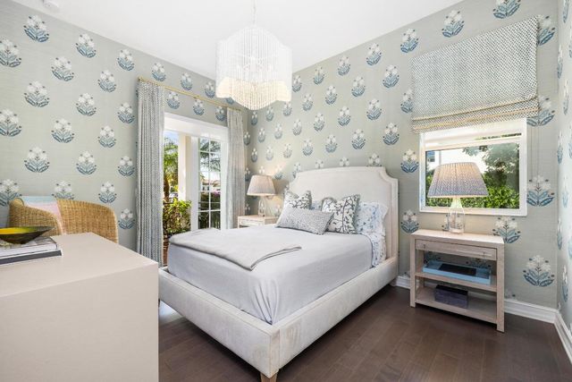 8001 SE Old Plantation Circle, Jupiter, FL 33458