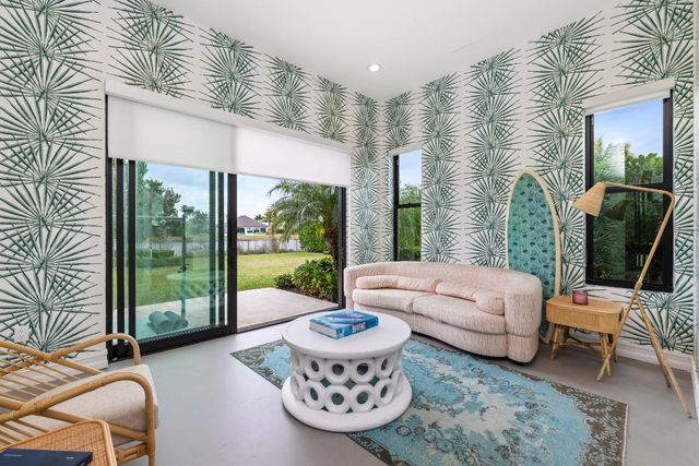 8001 SE Old Plantation Circle, Jupiter, FL 33458