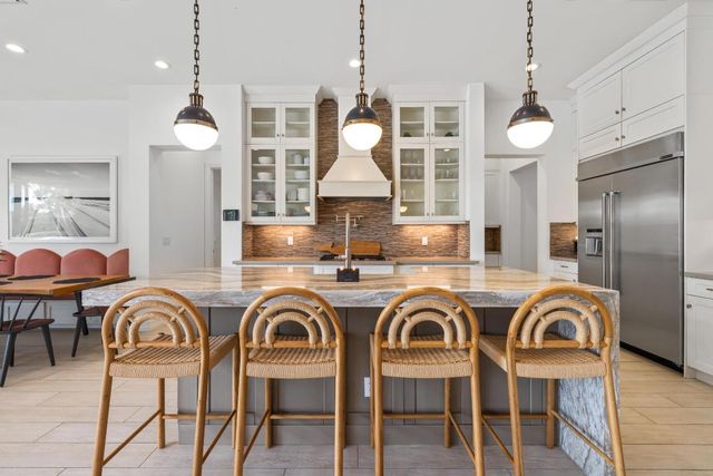 8001 SE Old Plantation Circle, Jupiter, FL 33458