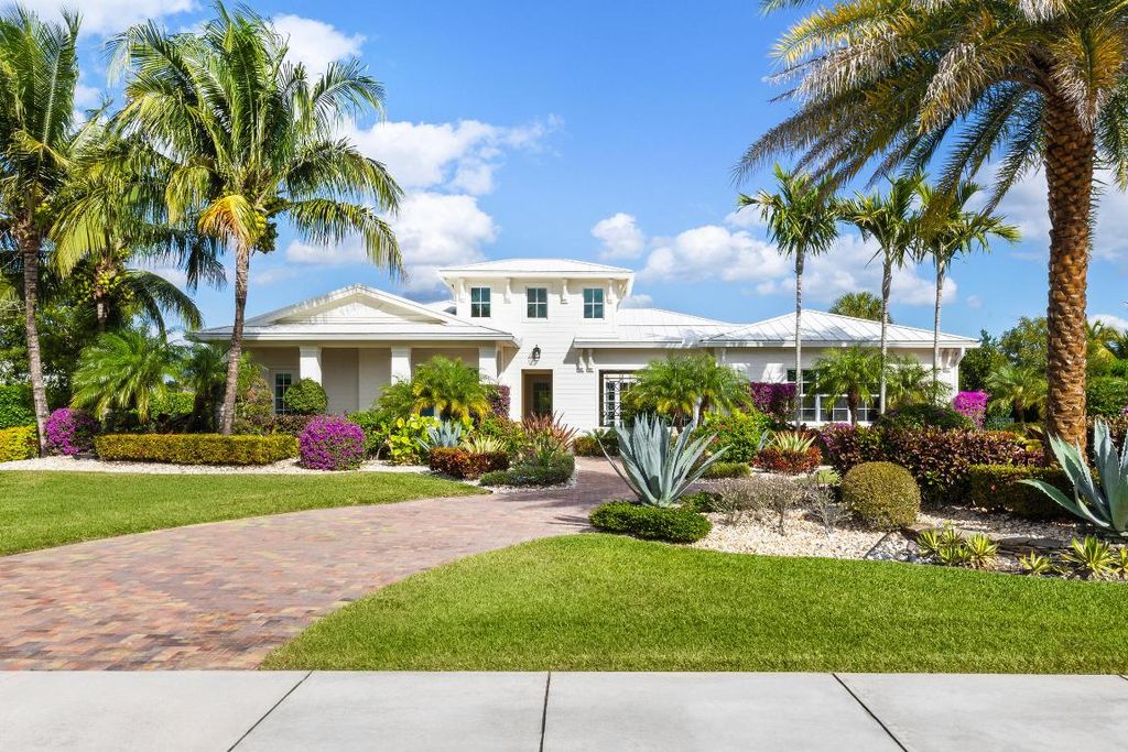 8001 SE Old Plantation Circle, Jupiter, FL 33458